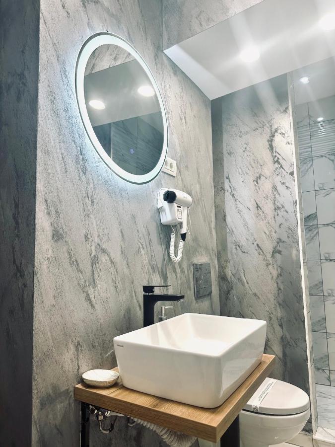 Stay Inn Central Brasov Ap 4 Zewnętrze zdjęcie