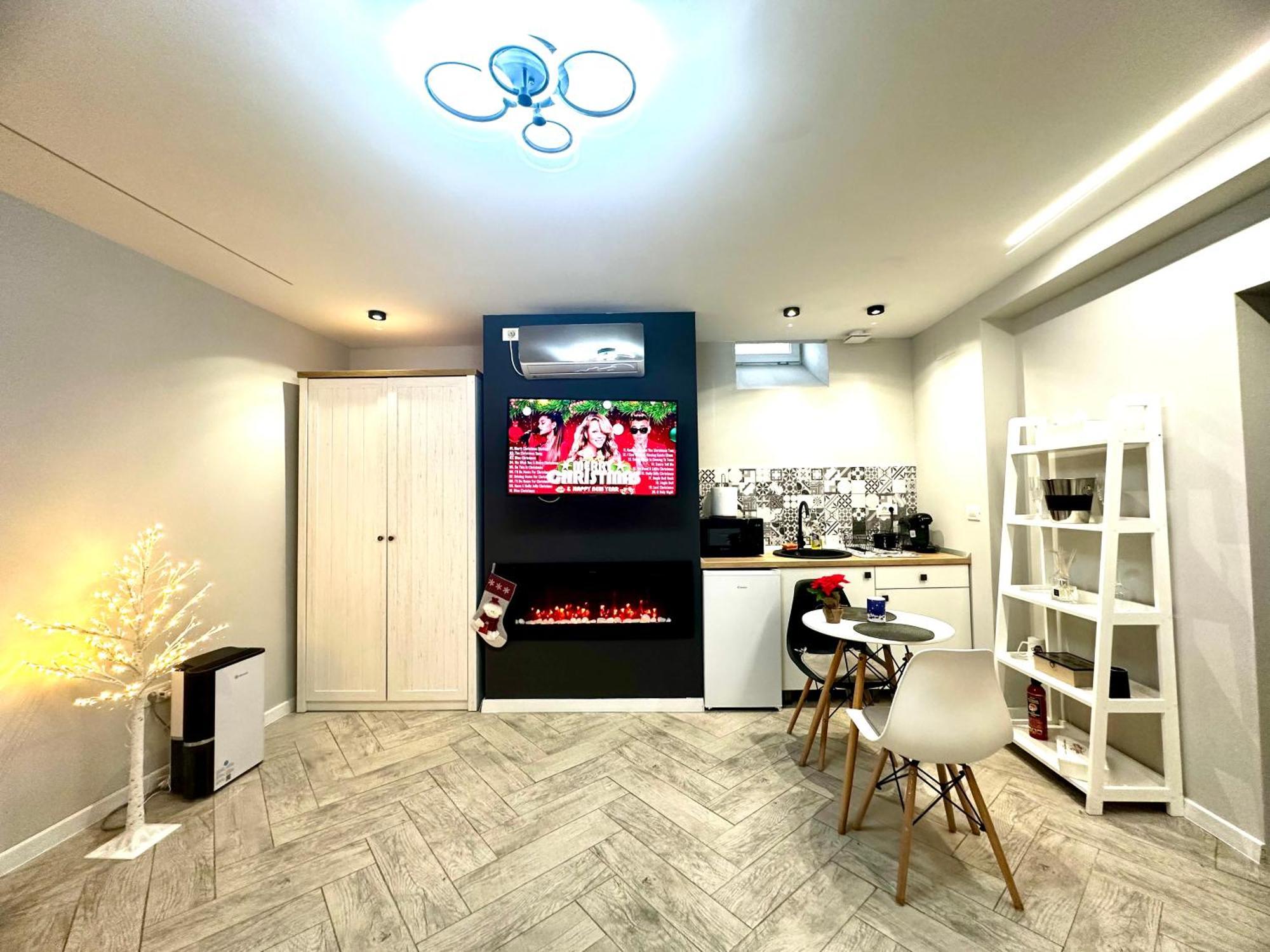 Stay Inn Central Brasov Ap 4 Zewnętrze zdjęcie